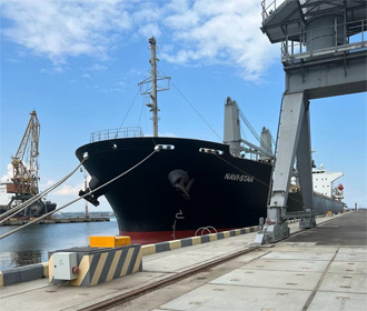 Украинские порты покинуло еще три судна с зерном
