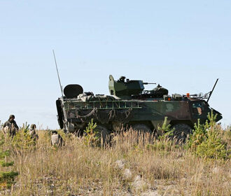 БТР XA-185