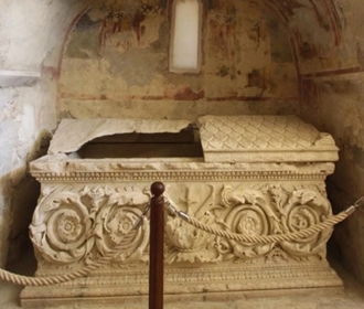 В Турции обнаружили могилу Святого Николая