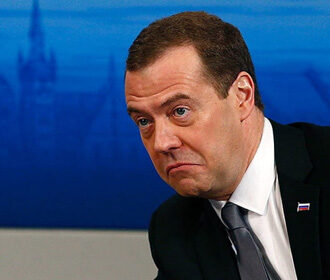 Медведев