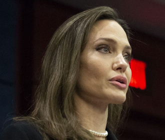 Анджелина Джоли запускает собственный модный дом Atelier Jolie