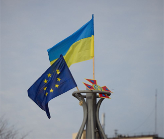 Зеленский призвал перейти к следующему этапу сближения ЕС и Украины