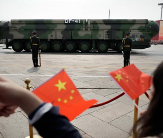 В Китае задержаны три генерала ракетных сил