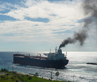 Попавшие под санкции США танкеры перевозили нефть РФ в Индию — Reuters