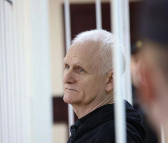 В Беларуси нобелевского лауреата приговорили к 10 годам колонии