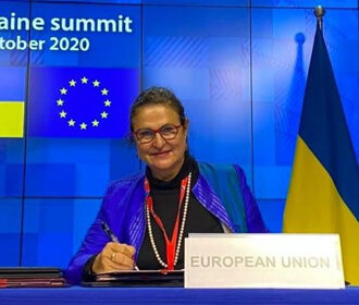 Катарина Матернова