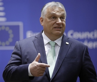 Макрон пригласил Орбана в Париж, чтобы найти компромисс по вступлению Украины в ЕС - Politico