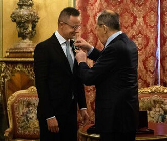 Сийярто Лавров