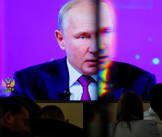 Россия может воевать еще год, а потом Путину придется сделать "трудный выбор" - CNN