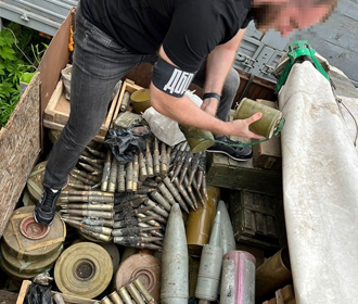 В Харьковской области нашли тайник с более 10 тоннами боеприпасов россиян