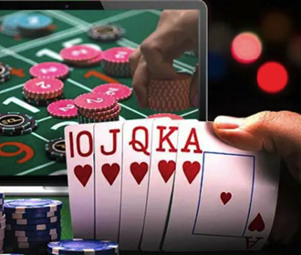 Покерные блефы: Мастерство использования и распознавания