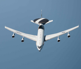 НАТО отправляет самолеты наблюдения AWACS в Литву, чтобы следить за военной активностью РФ
