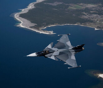 истребитель Gripen