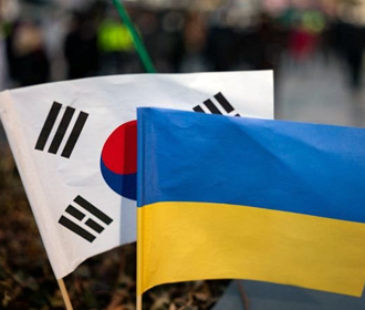Южная Корея отправит в Украину два сухопутных тральщика