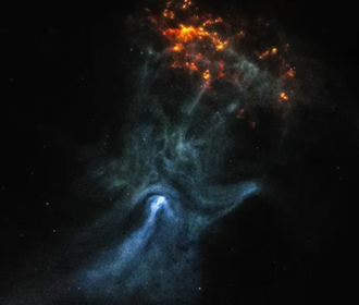 Телескопы NASA сделали фото космической структуры в форме руки