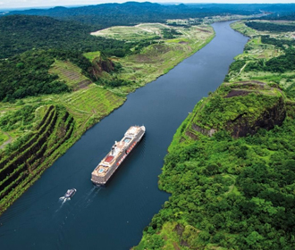 В Панамском канале ограничивают пропуск судов