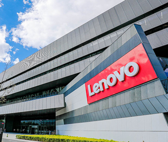 Lenovo представила ноутбук с прозрачным экраном