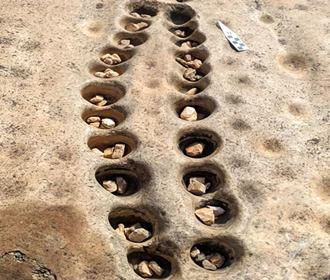 В Кении нашли "аркаду" древних игровых досок Манкала