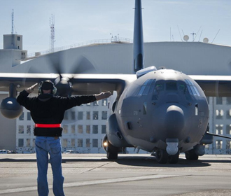 В США отказались от лазера для самолета AC-130J