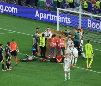 Венгерский игрок получил ужасную травму на Евро