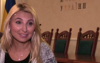 Наталью Бернацкую (Севостьянову), находящуюся под следствием НАБУ, подозревают в плагиате диссертации и законности получения степени доктора юридических наук
