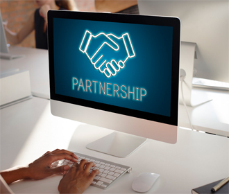 Сравнение Pin Up Partners с другими партнерскими сетями
