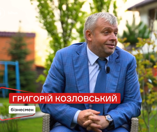 Урок із улюбленою вчителькою: Григорій Козловський та Ольга Фреймут знову сіли за парту