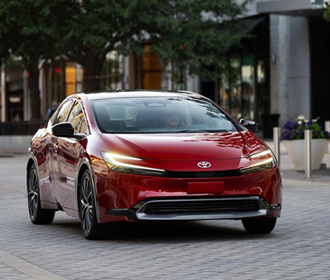 Toyota обновила Prius